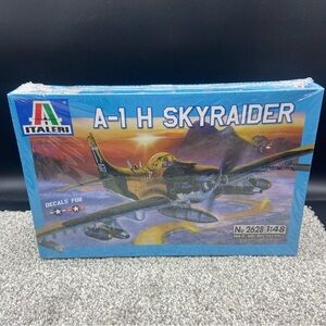 Italeri A-1 H Skyraider Airplane Model 1/48 Scale 2628 Model Kit SEALED